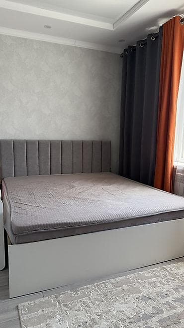 Двуспальная кровать, С мягким изголовьем, длина - 200 см