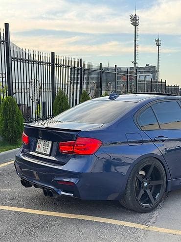 мотор 111: BMW 3 series: 2018 г., 2 л, Типтроник, Бензин, Седан — 9