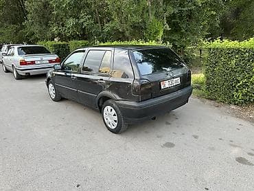 colf 2: Volkswagen Golf: 1994 г., 1.6 л, Механика, Бензин, Хэтчбэк — 6
