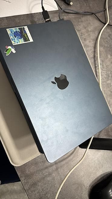 magsafe charger: Срочно MacBook Air 13" (2022) на чипе Apple M2 Характеристики: - — 4