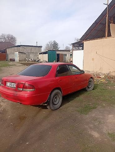 Mazda 626: 1992 г., Механика, Бензин, Седан