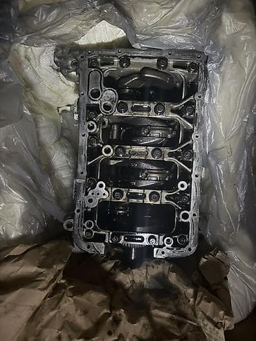 Блок цилиндров с трещиной в 3м цилиндре (пробег на жтом двигателе