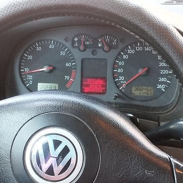 vw bora: Volkswagen Golf GTI: 2000 г., 2 л, Автомат, Бензин — 6