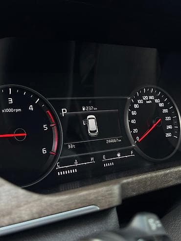 на киа бонго: Kia Sorento: 2020 г., 2.2 л, Робот, Дизель, Кроссовер — 10