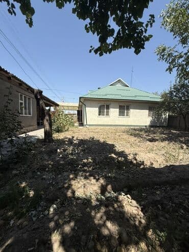 дом офицеров: ПРОДАЕТСЯ 5 КОМНАТНЫЙ ДОМ В Ж/М АК-ОРГО!!! Кол-во комнат: 5 Площадь — 16