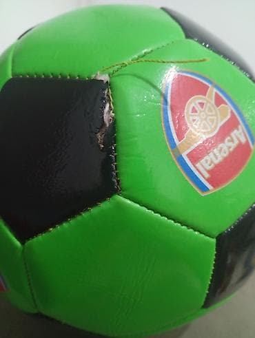 Мячи: Футбольный мяч с эмблемой Arsenal - Классическая панельная — 2