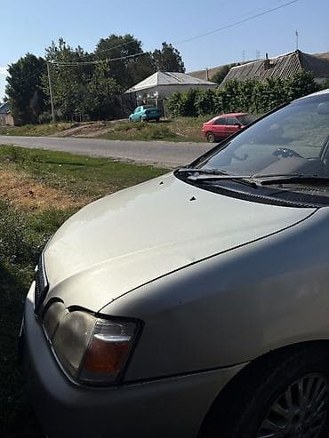 Транспорт: Toyota Gaia: 2002 г., 2 л, Автомат, Газ, Минивэн — 7