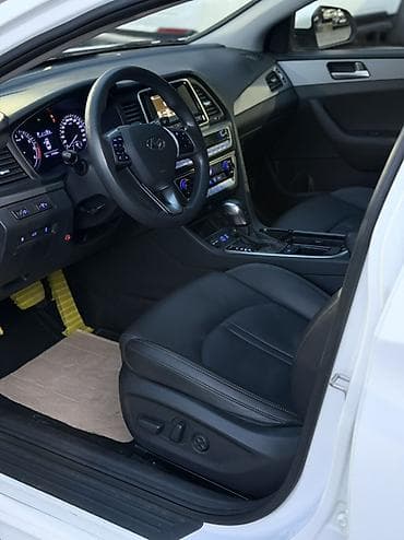 Транспорт: Hyundai Sonata: 2022 г., 2 л, Автомат, Газ, Седан — 9
