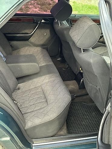 bmw e9: Mercedes-Benz E-Class: 1995 г., Седан — 5