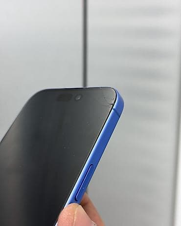 pixel 9a: IPhone 16, Б/у, 128 ГБ, Синий, Защитное стекло, Чехол, В рассрочку, 90 % — 4