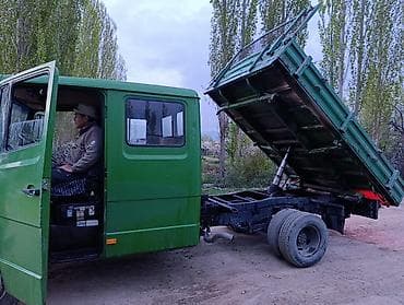 мерс гигант и: Mercedes-Benz : 1991 г., 4 л, Ручные — 3