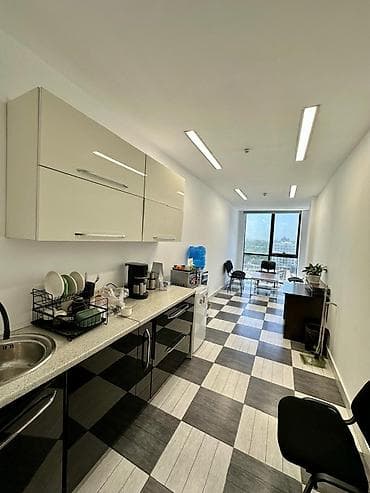 Кеңселерди ижаралоо, 280 м², Бизнес борборунда, Өзүнчө ашканасы менен, Өзүнчө санитардык түйүнү менен, Коопсуздук системасы менен — 9