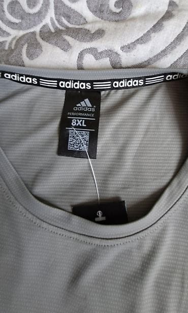 Мужская одежда: Футболка Adidas Performance, мужская - Размер: 8XL (указан на ярлыке) — 6