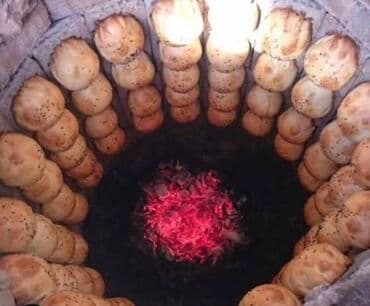 официант в оше: В чайхану требуются пекарь лепешек и самсы и мангальщик оплата — 1