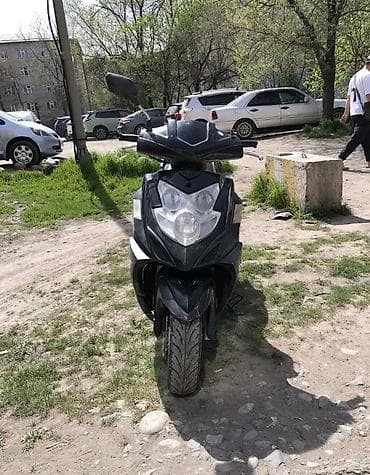 full construction: Тип скутера Suzuki, 150 куб. см, Бензин, Б/у — 3