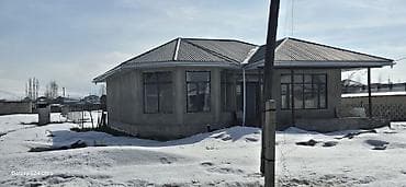 гос тип: Продаю недостроенный дом в городе Каракол участок 15соток, имеется — 3