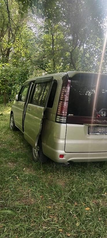 Транспорт: Honda Stepwgn: 2005 г., 0.2 л, Автомат, Бензин, Минивэн — 5