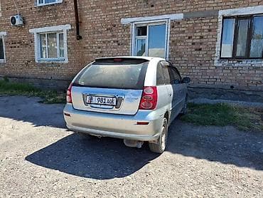 devo matiz: Toyota Nadia: 1998 г., 2 л, Автомат, Бензин, Минивэн — 6