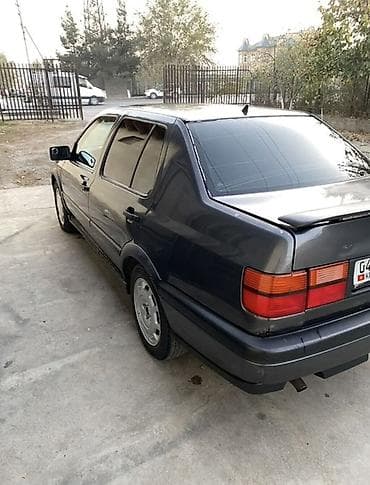 поменяюсь: Volkswagen Vento: 1992 г., 2 л, Ручные, Бензин, Седан — 6