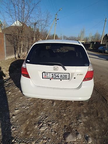 авто машиналар: Honda Fit: 2002 г., 1.3 л, Вариатор, Бензин, Хетчбек — 3