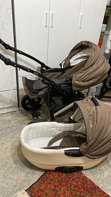 детскую универсальную коляску: Коляска универсальная 2 в 1 Sevila (люлька + прогулочный блок) - — 1