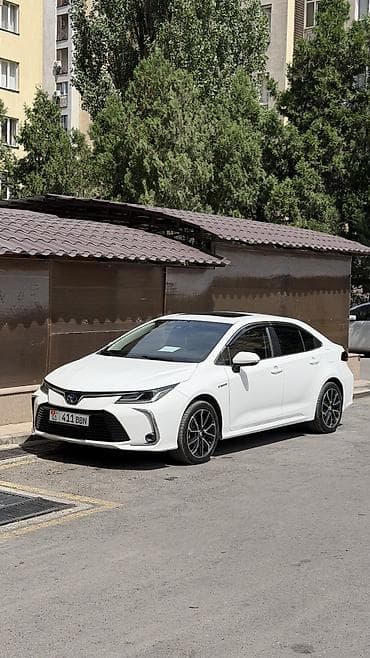 corolla e120: Toyota Corolla: 2020 г., 1.8 л, Автомат, Гибрид, Седан — 8