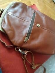 Атайын кийим: Новая кожаная сумка фирменная с Америки,на поцелуйчиках можно носить — 30