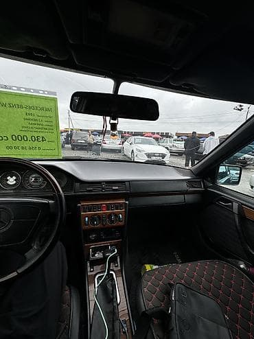 Продажа авто: Mercedes-Benz W124: 1993 г., 3.2 л, Автомат, Бензин, Универсал — 7