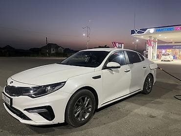 uni v: Kia K5: 2018 г., 2 л, Автомат, Газ, Седан — 2