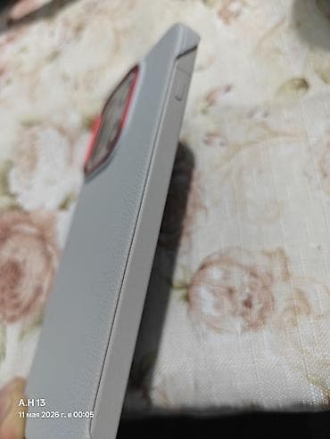 нинтендо свич 2: OnePlus 15, Новый, 256 ГБ, цвет - Бежевый, 2 SIM — 5