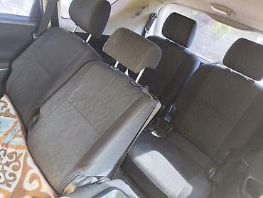 jak авто: Toyota Avensis Verso: 2005 г., 2 л, Механика, Дизель, Минивэн — 6