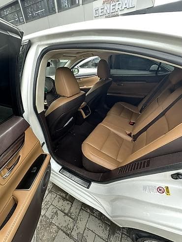 Lexus: Lexus ES: 2017 г., Седан — 1