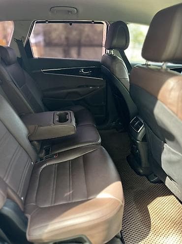 кызыл кия кыз: Kia Sorento: 2016 г., 2 л, Автомат, Дизель, Кроссовер — 9