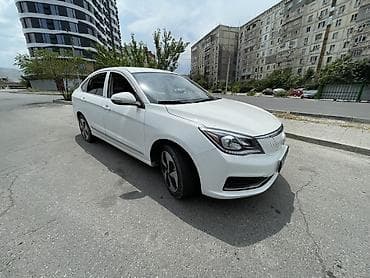 на е70: Dongfeng : 2022 г., Автомат, Электромобиль, Седан — 2