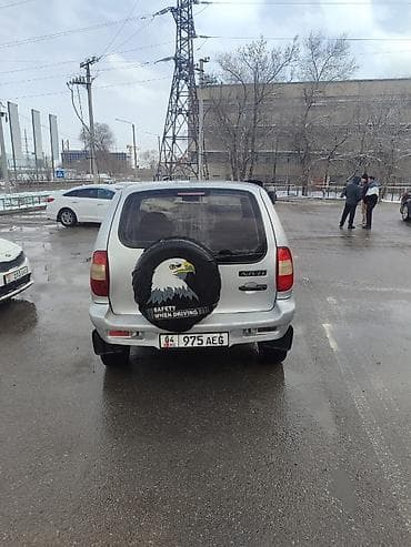 лада нива урбан: Chevrolet Niva: 2003 г., 1.7 л, Ручные, Бензин, Внедорожник — 5