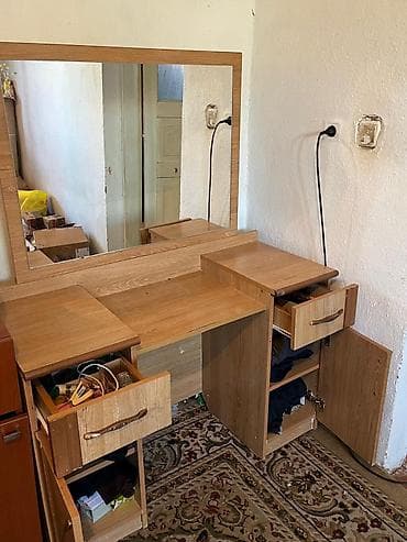 bed table: Туалетный столик, С зеркалом, цвет - Коричневый, ЛДСП — 5