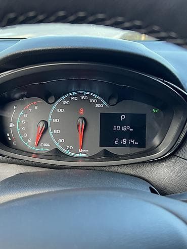 Chevrolet Spark: 2020 г., 1 л, Вариатор, Бензин, Хэтчбэк — 9
