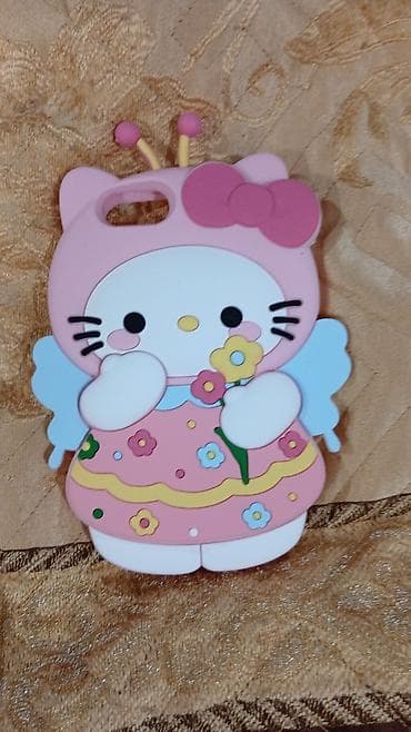 Техника и электроника: Силиконовый чехол в виде персонажа Hello Kitty (объёмный 3D-дизайн) — 1