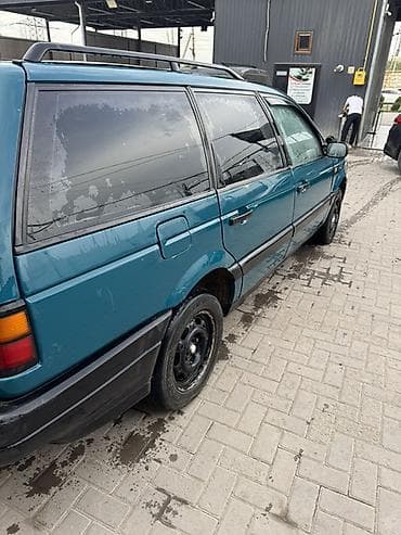 купить лобовое стекло ауди а6 с4: Volkswagen Passat Variant: 1991 г., Универсал — 1