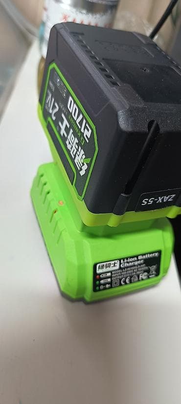 ac adapter: Полировальная машинка POLISHER эксцентриковая, аккумуляторная — 5