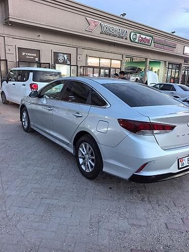 Hyundai Sonata: 2019 г., 2 л, Автомат, Газ, Седан
