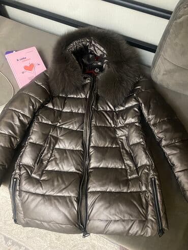 купить качественную мужскую зимнюю куртку: Продается зимняя куртка❄️⛄️очень теплая и в отличном состоянии) — 1