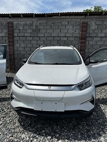 вместе дешевле: В наличии китайские авто С пробегом Neta u pro 9000$ 2022 Byd yan — 2