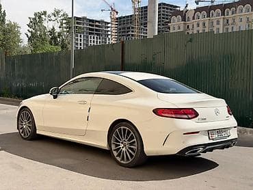 w205: Mercedes-Benz C-Class: 2019 г., 2 л, Автомат, Дизель, Купе — 3