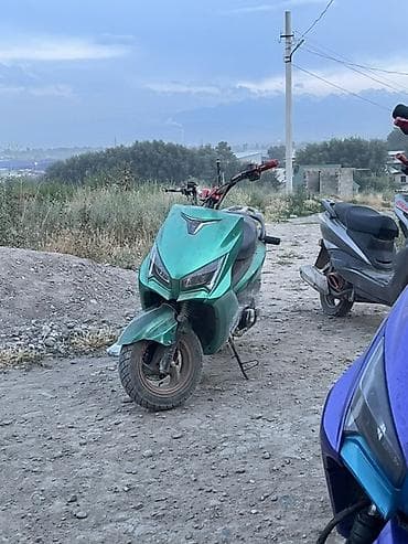 скутер м8: Тип скутера M8, 150 куб. см, Бензин, Б/у — 3