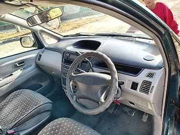 Toyota: Toyota Nadia: 1998 г., Автомат, Минивэн — 3