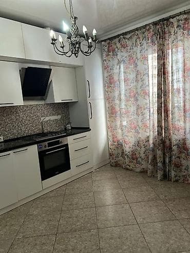 3 комнаты, 80 м², ул. Баха / Гагарина Индивидуалка, 1 этаж, Свежий ремонт at lalafo.kg 3 комнаты, 80 м², ул. Баха / Гагарина Индивидуалка, 1 этаж, Свежий ремонт