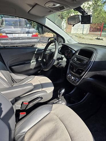byd e5: Chevrolet Spark: 2020 г., 1 л, Автомат, Бензин, Хэтчбэк — 8