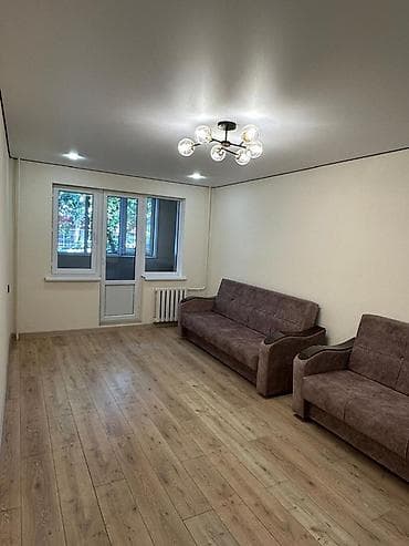 квартиры 2х: 2 комнаты, 42 м², ул. Боконбаева / Гоголя 104 серия, 1 этаж — 4