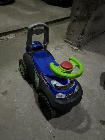 игрушечный паровоз: В отличном состоянии — 1